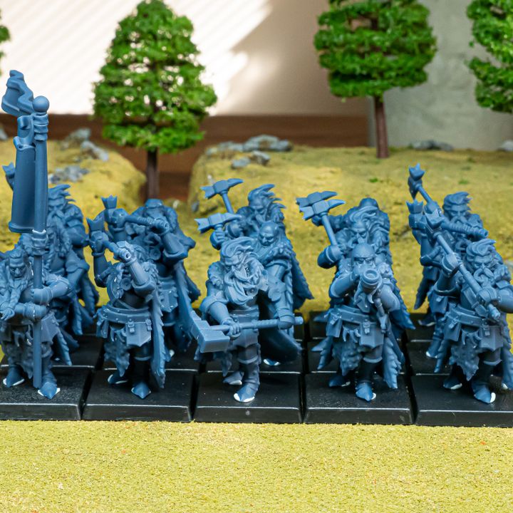 Miniatura Caballeros Mergenheim a Pie Imperio resina 28mm sin pintar - Drakholm