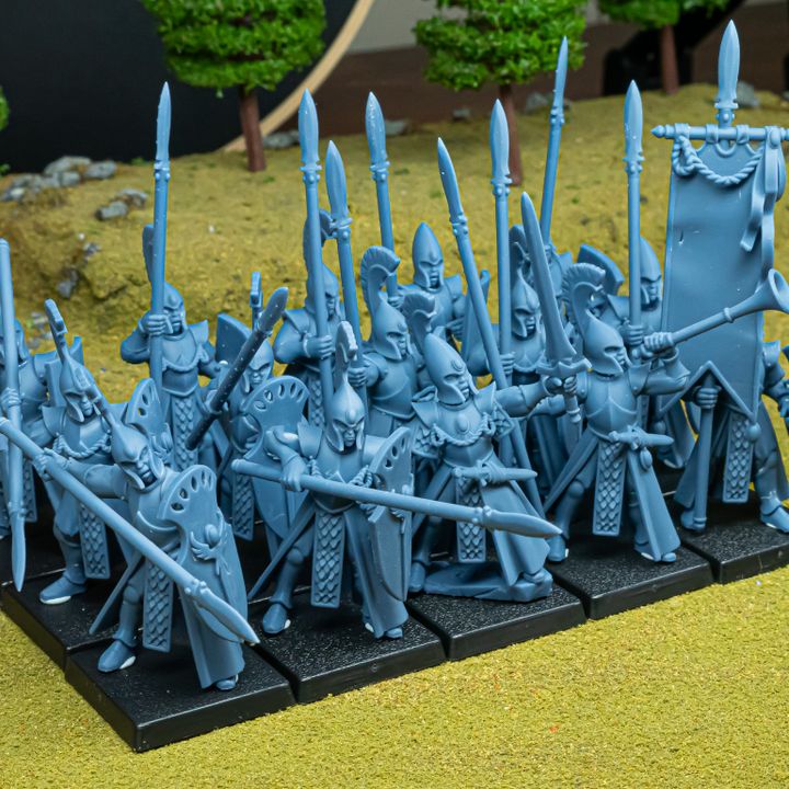Miniatura Lanceros Altos Elfos resina 28mm sin pintar - Drakholm
