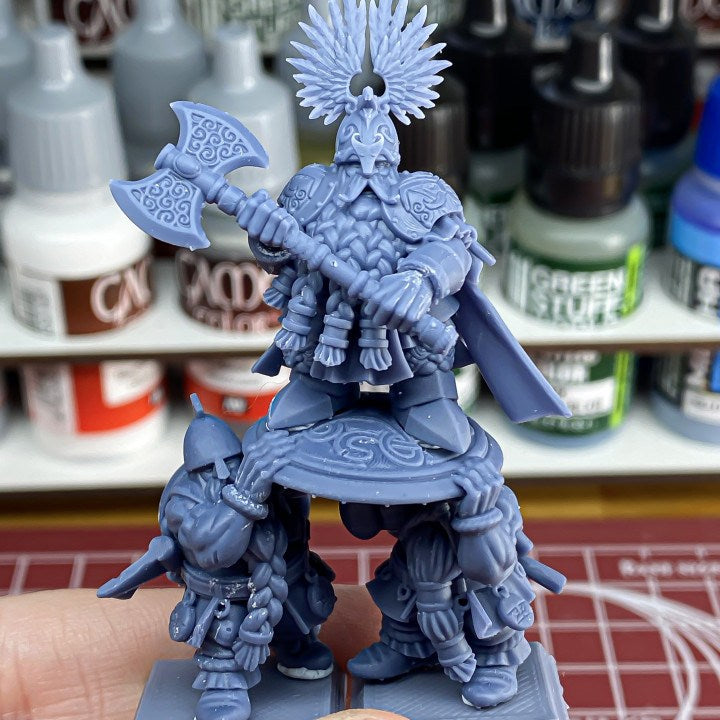 Miniatura Rey Ulric de Thrym-Heim Enanos resina 28mm sin pintar - Drakholm