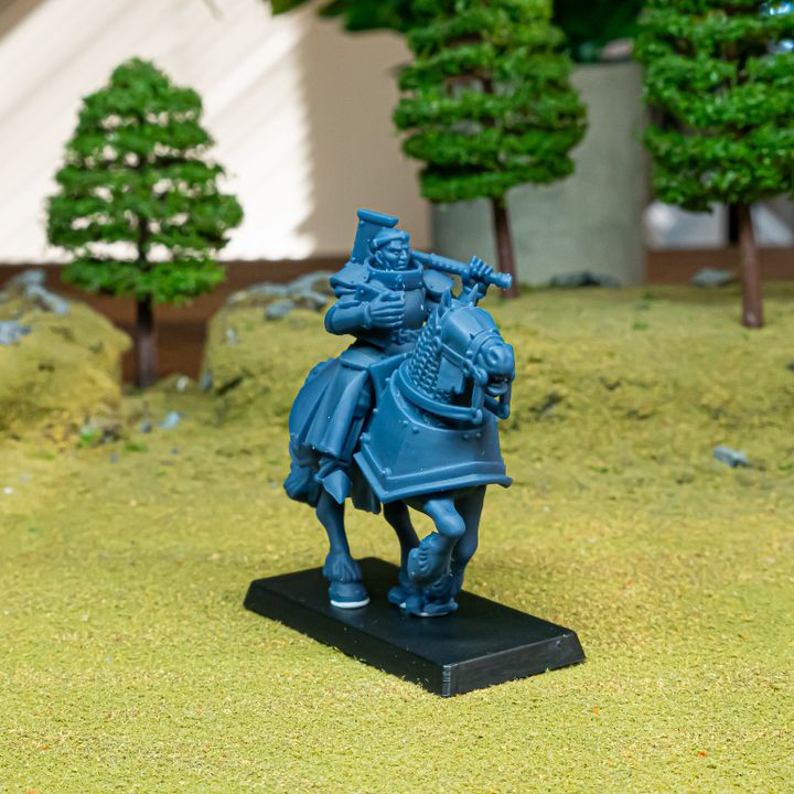 Miniatura Sacerdote de Batalla Sunland Imperio resina 28mm sin pintar - Drakholm