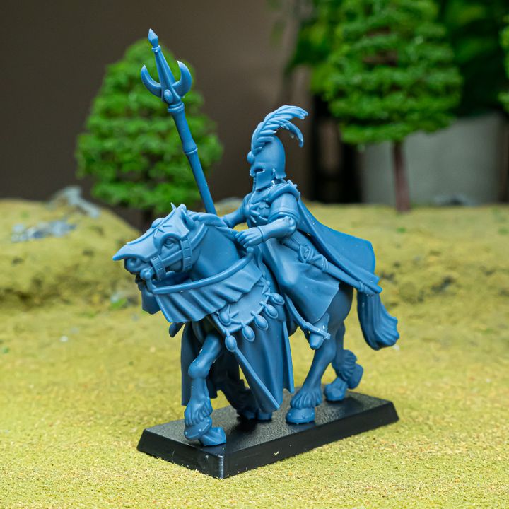 Miniatura Maga Montada Altos Elfos resina 28mm sin pintar - Drakholm