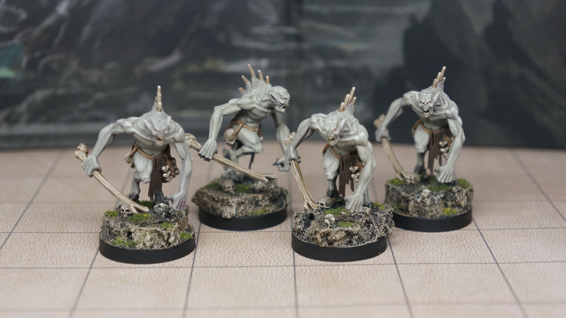 Miniatura Necrófagos Gigantes Condes Vampiro resina 28mm sin pintar - Drakholm