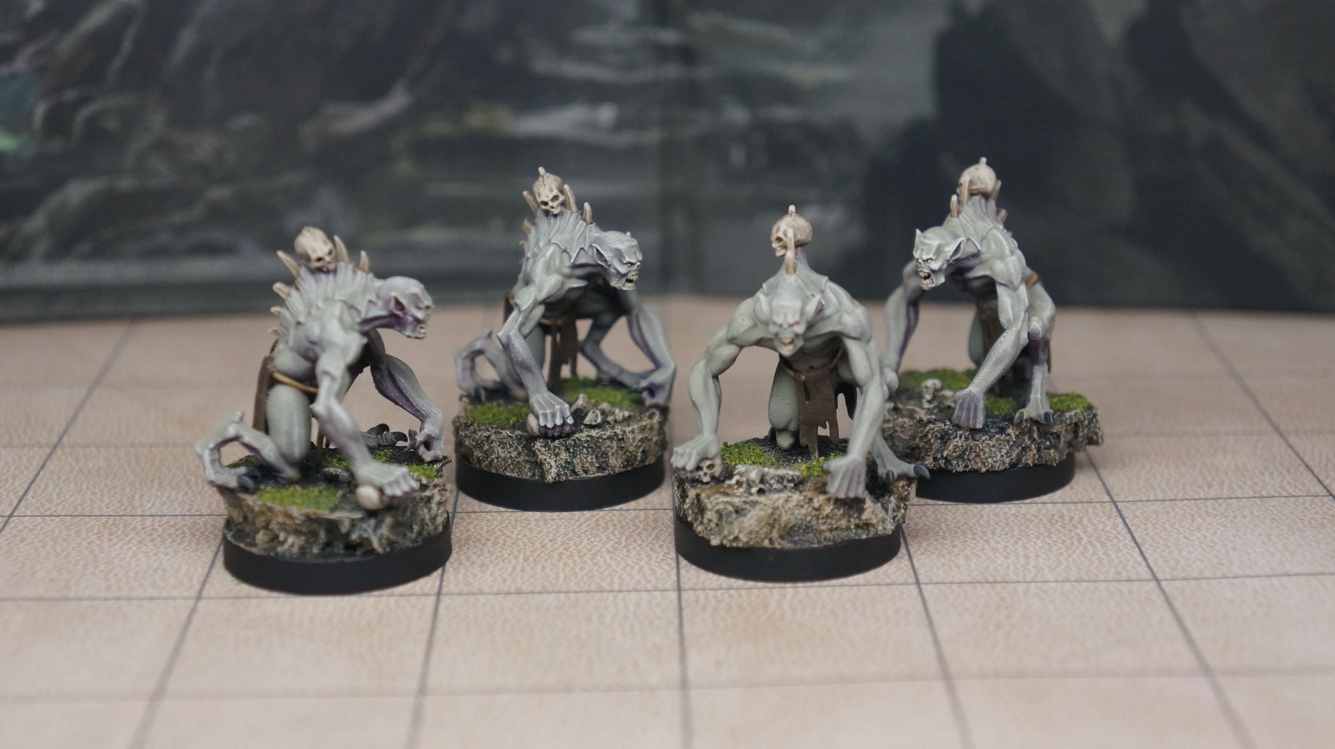 Miniatura Necrófagos Gigantes Condes Vampiro resina 28mm sin pintar - Drakholm