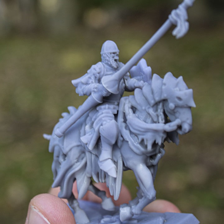 Miniatura Caballeros Oscuros No-Muertos Condes Vampiro resina 28mm sin pintar - Drakholm