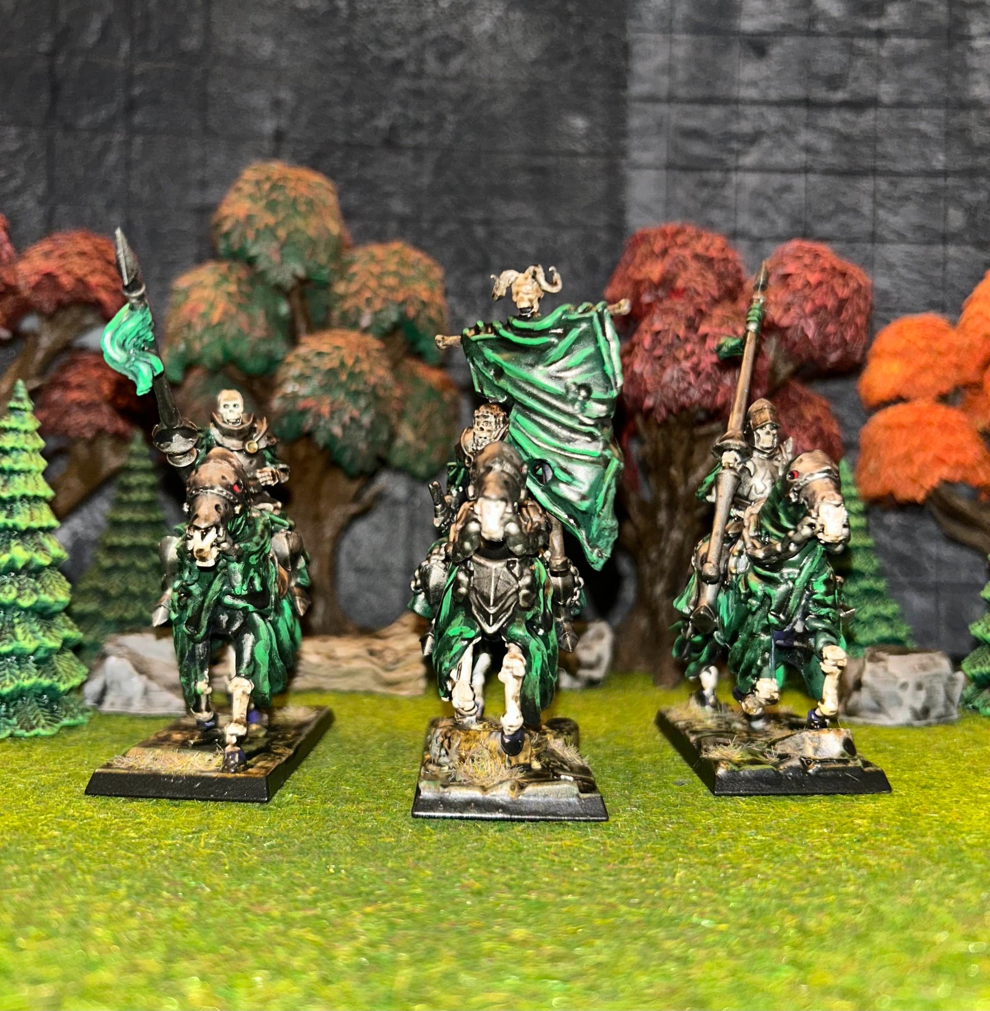 Miniatura Caballeros Oscuros No-Muertos Condes Vampiro resina 28mm sin pintar - Drakholm