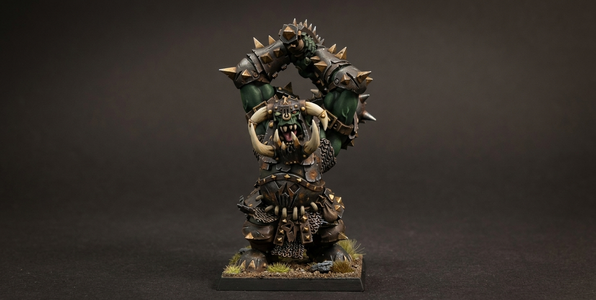 Senor de la Guerra Orco de Hierro, Gurkur Mandibula-de-Hierro · miniatura de resina 28 mm · Orcos y Goblins · Drakholm