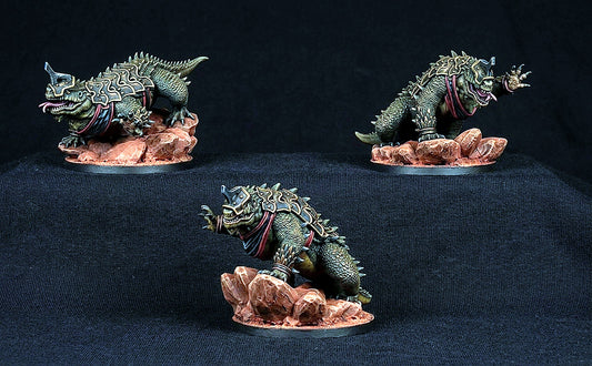 Miniatura Dragón de Tierra Acorazado (Rhûn) Rhûn resina 32mm - Drakholm