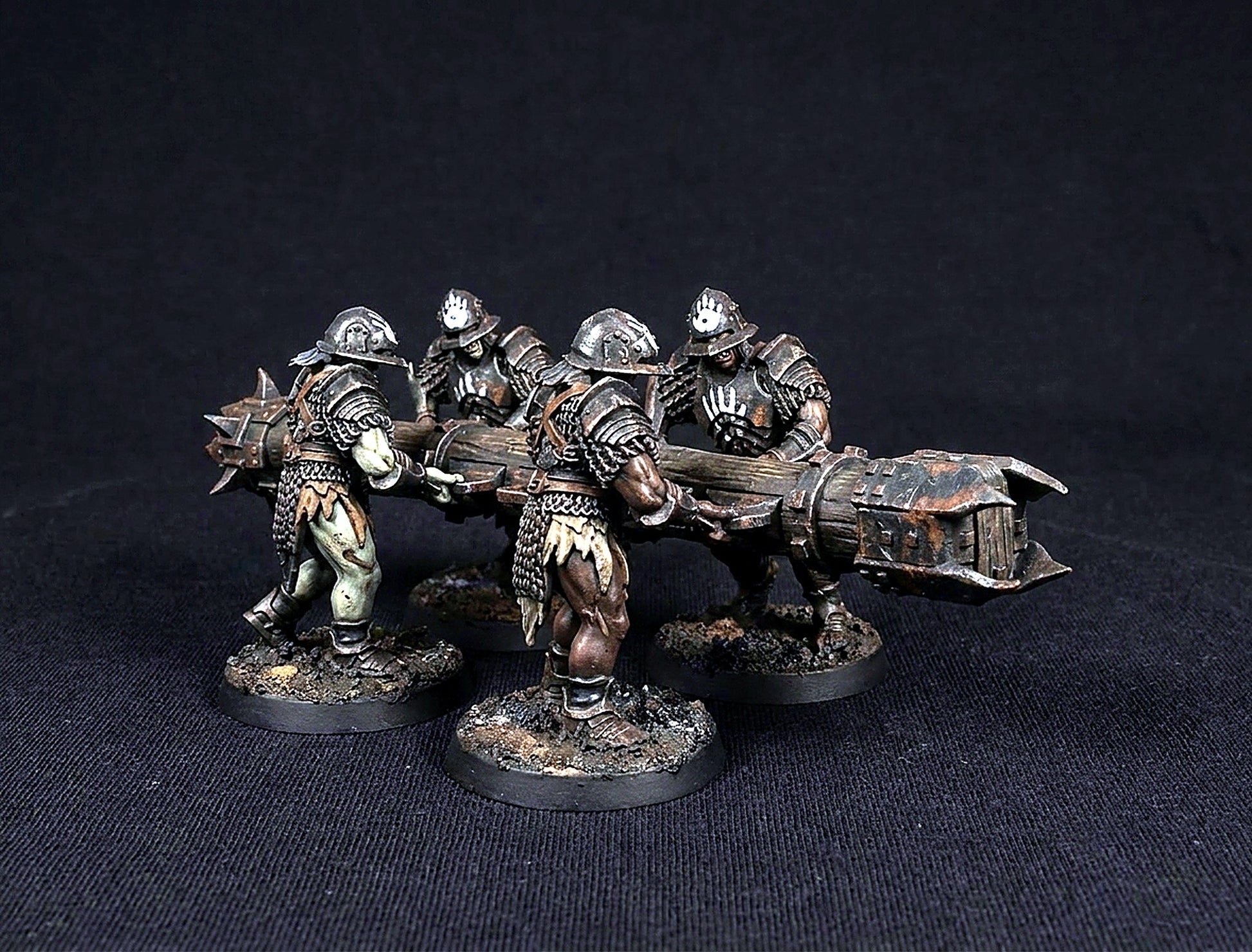 Miniatura Ariete de Isengard Isengard resina 32mm - Drakholm