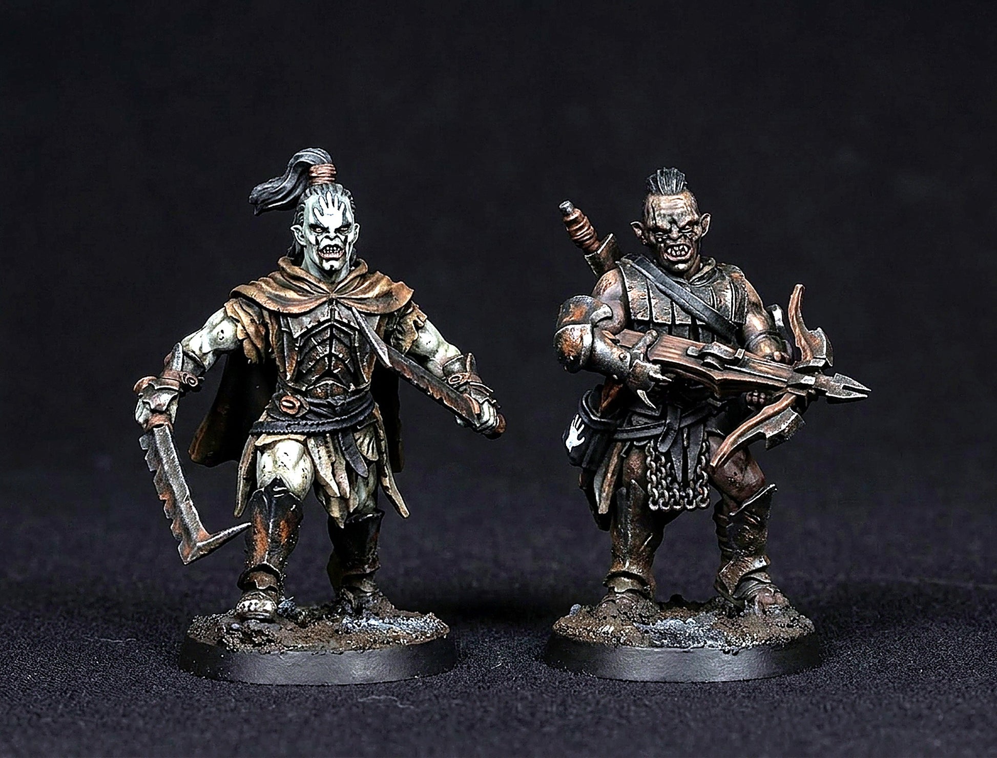 Miniatura Comandantes Uruk-hai de Isengard, Pack 2 (los poderosos capitanes) Isengard resina 32mm - Drakholm