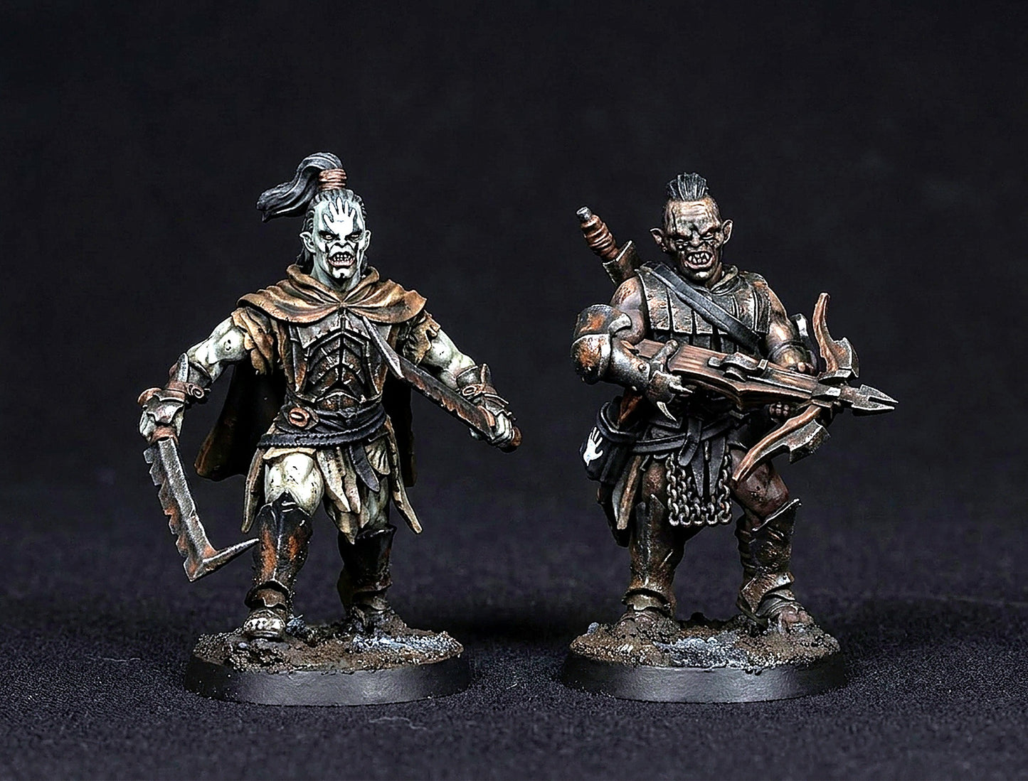 Miniatura Comandantes Uruk-hai de Isengard, Pack 2 (los poderosos capitanes) Isengard resina 32mm - Drakholm