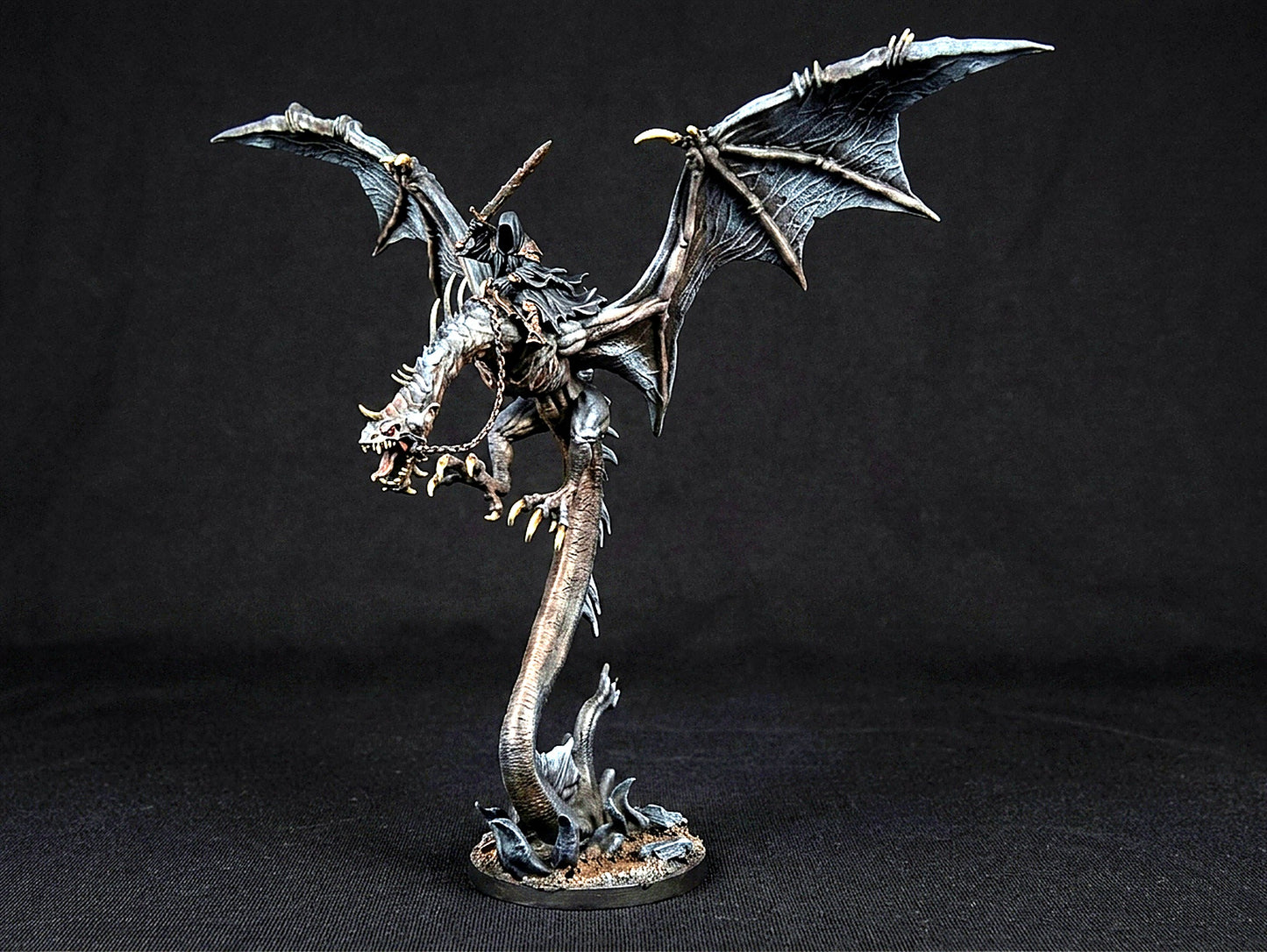Miniatura Rey Brujo sobre Bestia Alada (versión Rey) Nazgûl resina 32mm - Drakholm