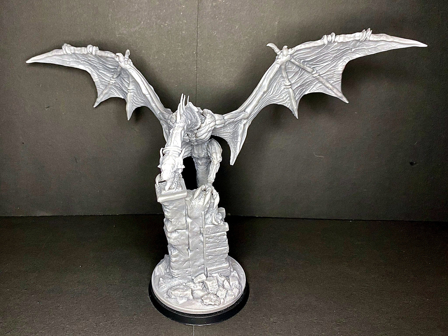 Miniatura Nazgûl sobre Bestia Alada (posado) Nazgûl resina 32mm - Drakholm